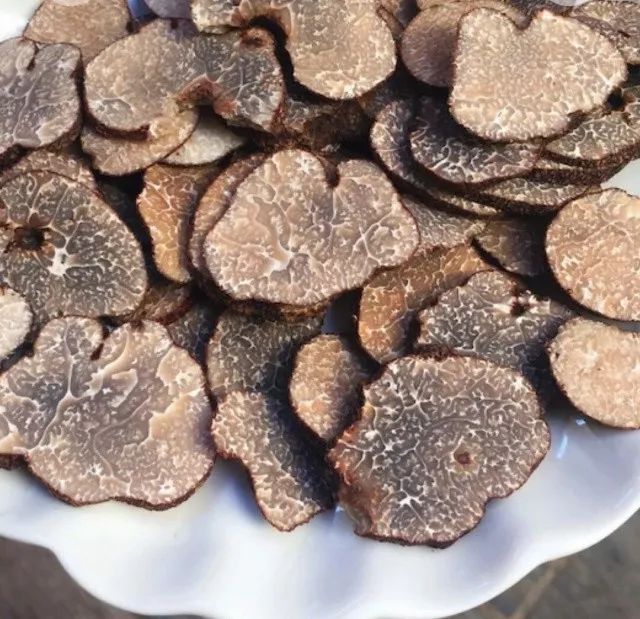 鲜黑松露炖鸡汤做法