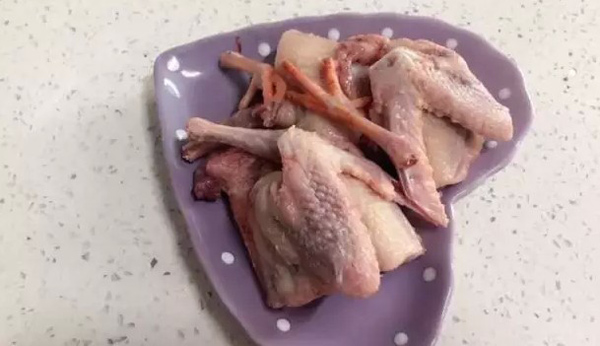 黑松露炖鸽子汤怎么做