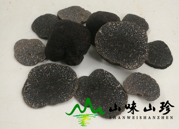 新鲜黑松露切片2