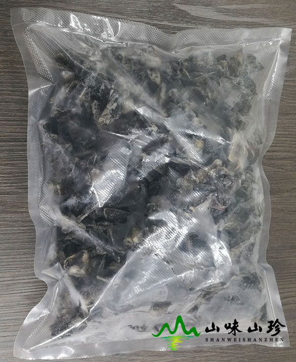 冰冻干巴菌图二