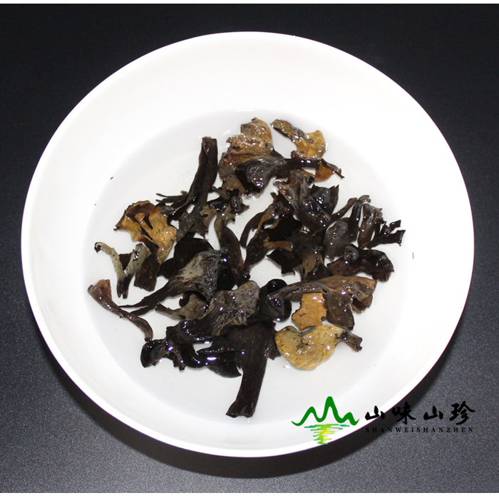 黑喇叭菌泡发