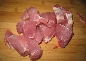 羊肚菌炖瘦肉怎么做