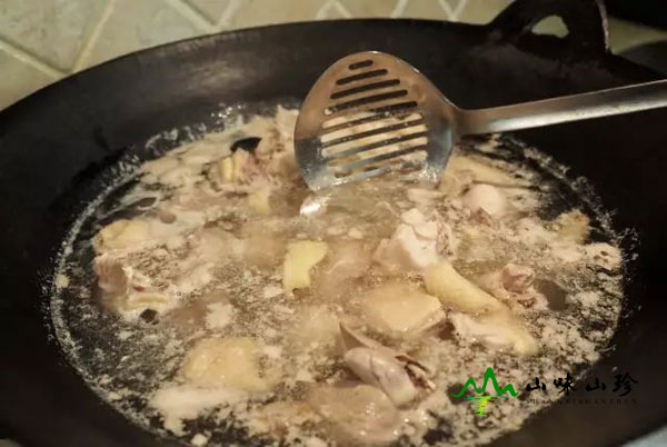 将鸡肉飞水 将鸡肉飞水