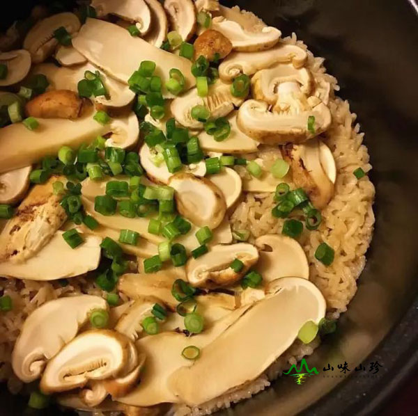 松茸蒸饭怎么做 松茸蒸饭怎么做