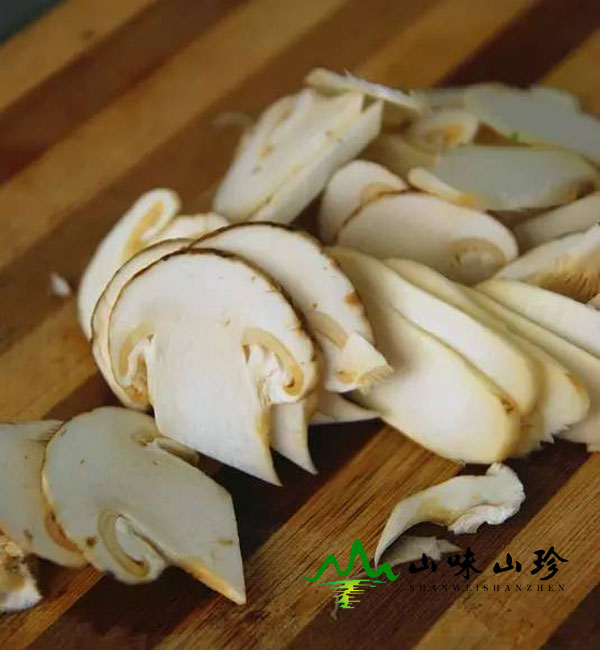 松茸炒肉