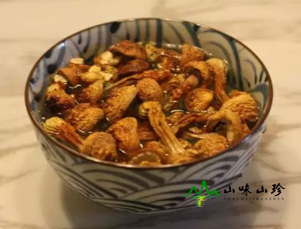 姬松茸排骨汤怎么做 姬松茸排骨汤怎么做
