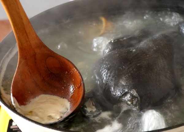 竹荪乌鸡汤怎么做