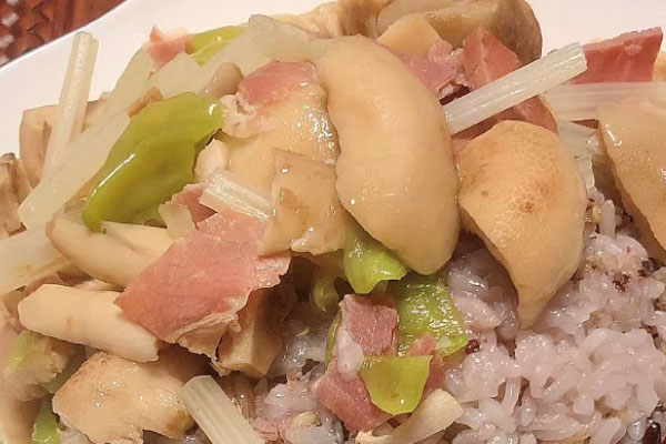 尿酸高能吃青头菌吗